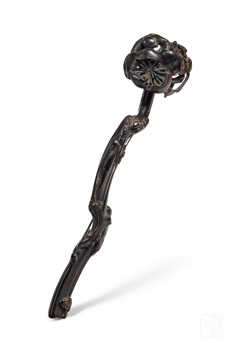 清十八/十九世紀 紫檀梅花隨形如意  CHINA, QING DYNASTY, 18TH-19TH CENTURY - 图1